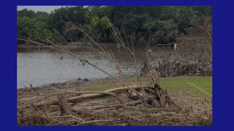 Las fuertes lluvias y las inundaciones en el centro de Texas están generando preocupación en la comunidad de Corpus Christi