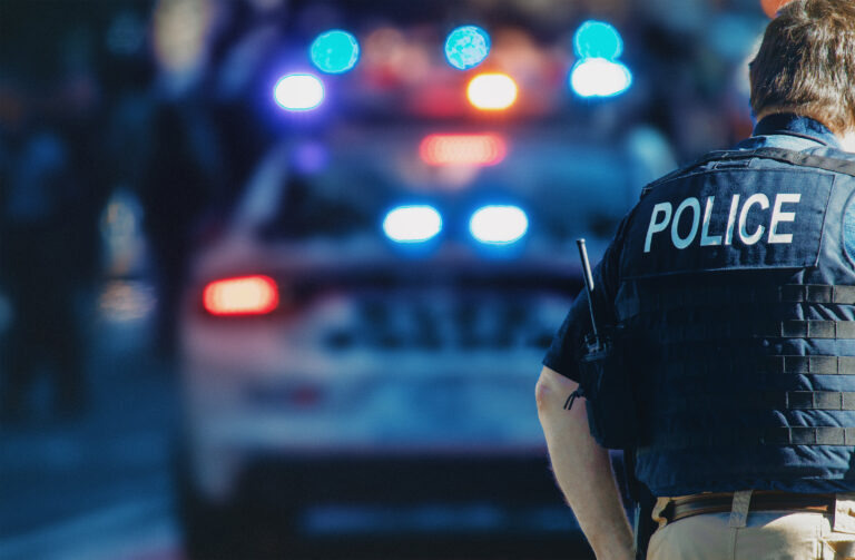 La policía de Rockport arrestó a un hombre acusado de robar varios negocios en el centro de la ciudad