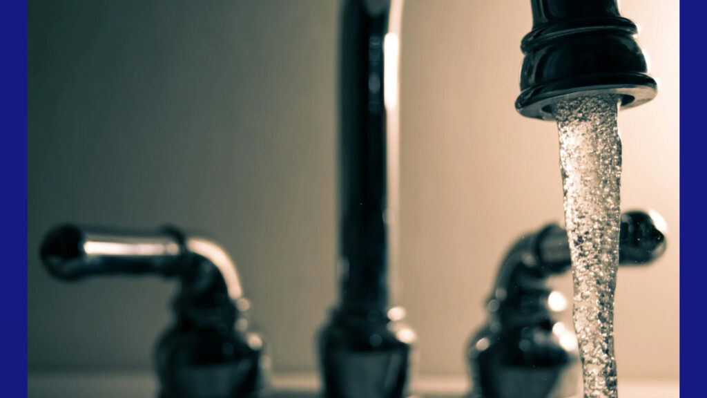 The current image has no alternative text. The file name is: AGUA.jpg