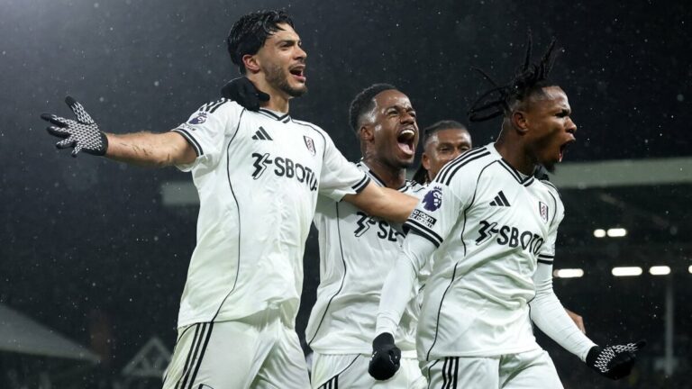 Raúl Jiménez: Fulham Busca Fortalecer Su Delantera con un Mexicano-Estadounidense