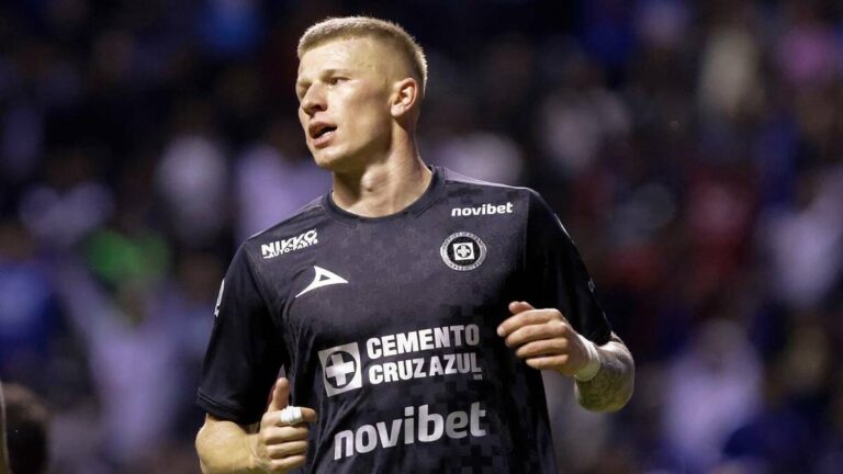 Mateusz Bogusz y la novela futbolística que persiste en Cruz Azul