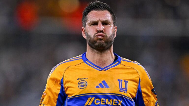 Gignac Regresa a Prácticas Opcionales con Tigres: Noticias de Fútbol Mexicano