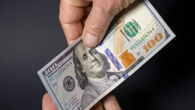 Dólar Hoy: Tipo de Cambio en México y la Depreciación del Peso Este 1 de Enero