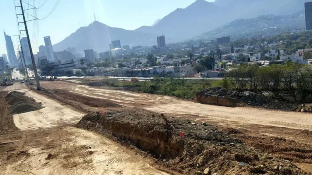 Mejoras en la Infraestructura Vial: Segundo Trazo Loma Larga para Interconexión San Pedro–Monterrey