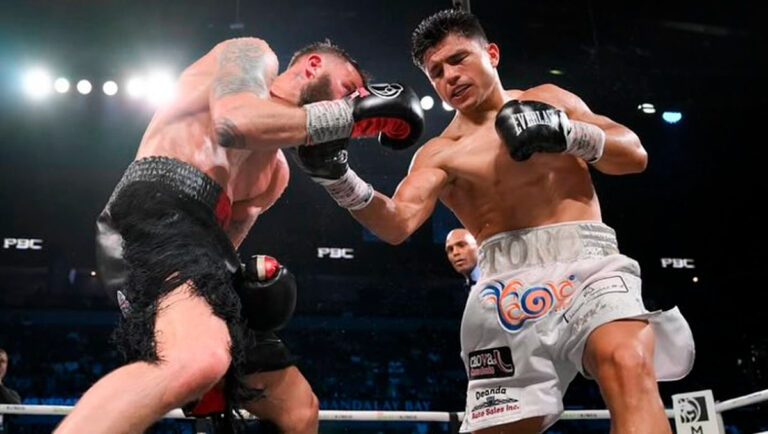 Cinturón de campeón: Toro Reséndiz asume el legado de Crawford y Canelo Álvarez