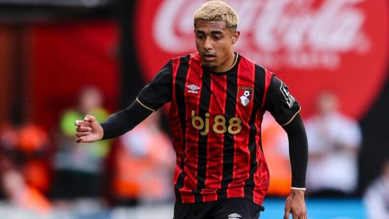 Julián Araujo: El Futbolista Mexicano que Abandona el Bournemouth para Unirse al Celtic en Escocia