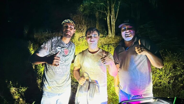 Joven Canadiense Extraviado en Bahía de Banderas es Rescatado por Pobladores