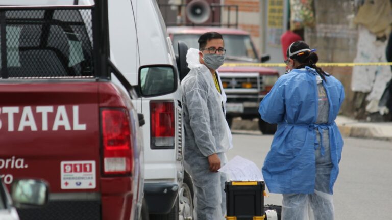 Hallan a vecina muerta en Puebla tras olor putrefacto; bebé rescatada con vida