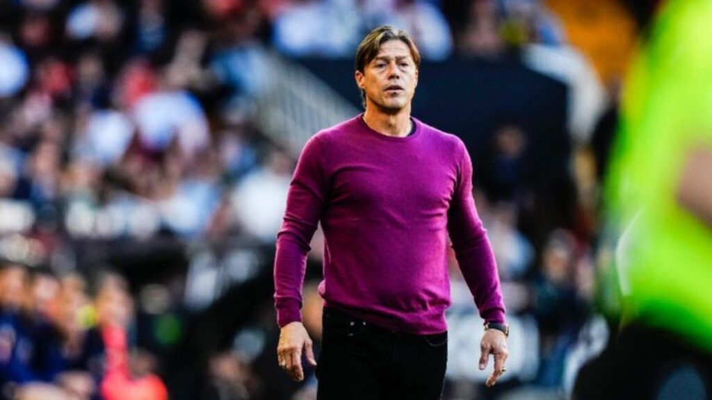 La continuidad de Matías Almeyda en Sevilla en peligro por rumores de compra de Sergio Ramos