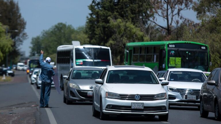 Hoy No Circula en CdMx y Edomex: ¿Qué Autos Descansan Este Martes 6 de Enero de 2025?