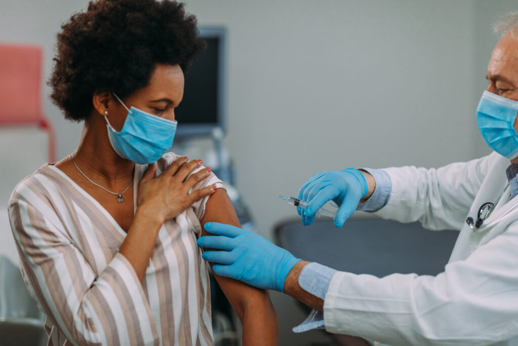 Mascarillas Obligatorias en Colorado ante Aumento de Hospitalizaciones por Gripe