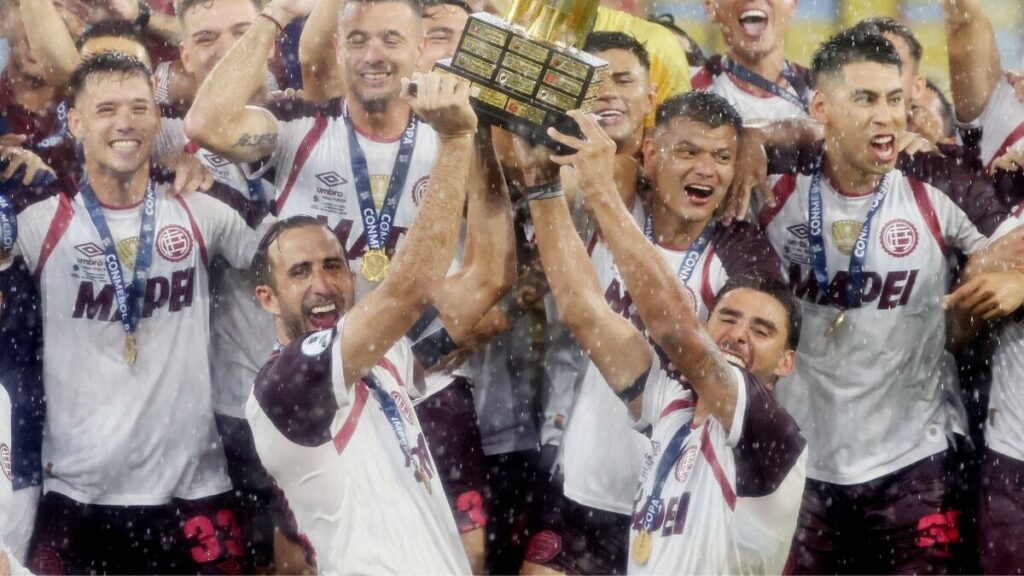 Tres exjugadores de Liga MX que se coronaron campeones con Lanús frente a Flamengo