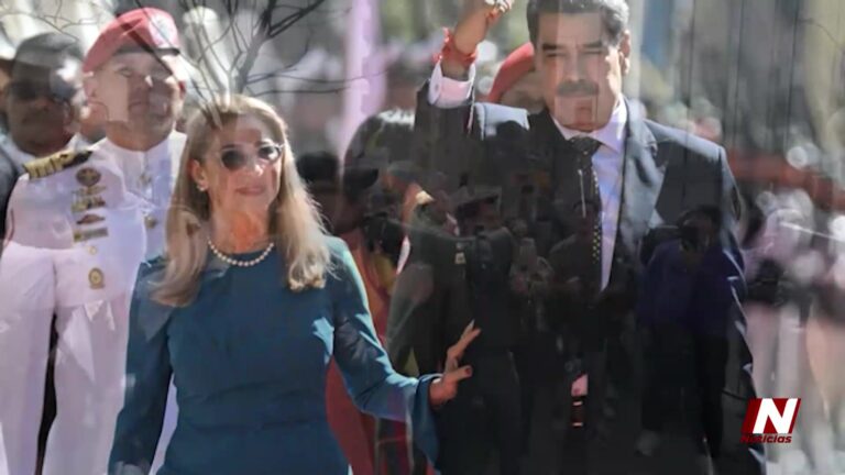 Maduro Y Flores En El Blanco De La Justicia