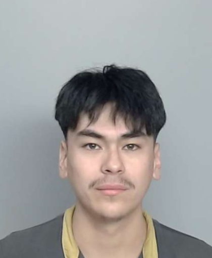 Detienen a joven en corpus christi por presunto robo de arma de fuego; fijan fianza de 7 mil 500 dólares