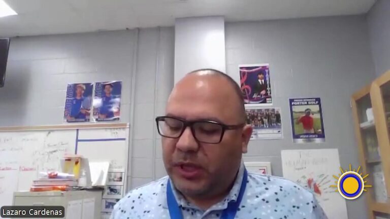 Educadores: Maestros De Texas Alzan La Voz: Exigen Más Apoyo Y Financiamiento