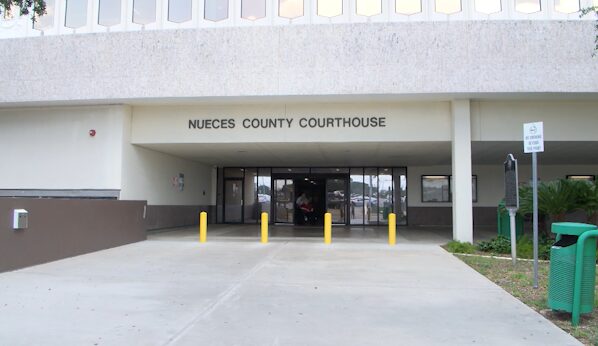 Joven de 17 años recibe sentencia de 82 años por disparar contra un oficial en Corpus Christi