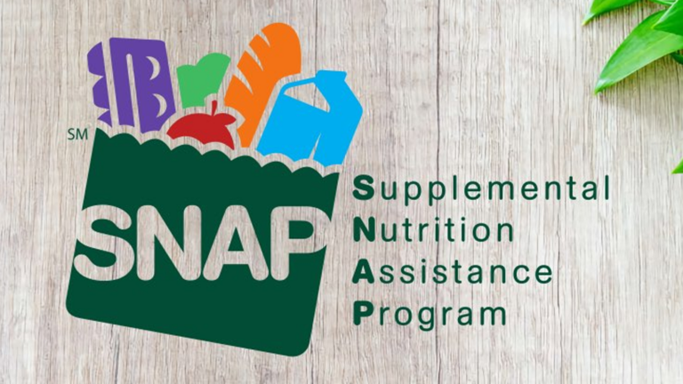 Nuevas reglas y montos de SNAP entran en vigor: Impacto para las familias de Nuevo México