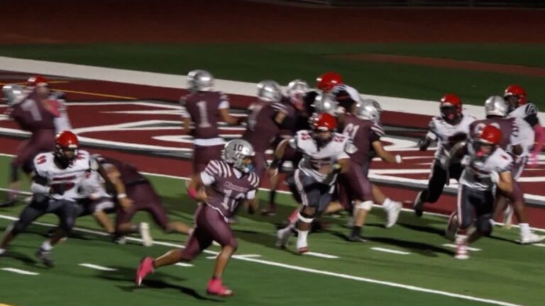 Komets caen en casa ante Cardinals en el fútbol americano de preparatorias